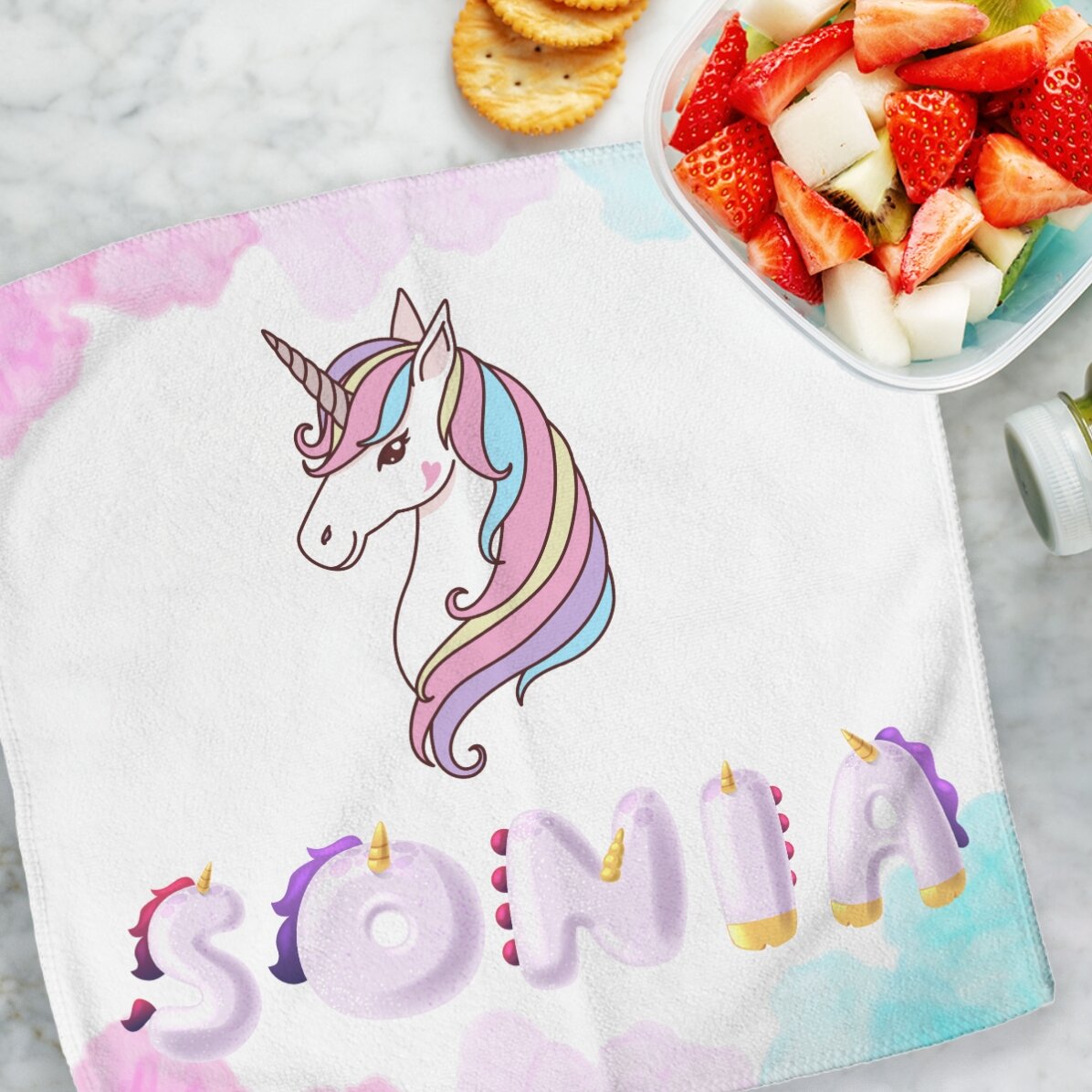 Personalisiertes Handtuch mit Namen – Einhorn