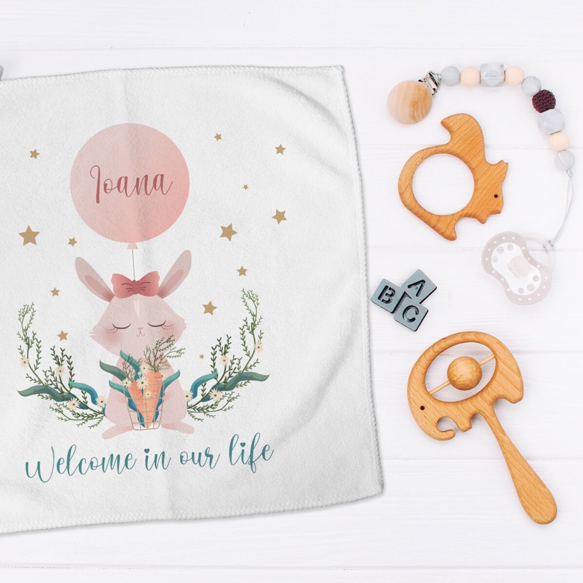 Personalisiertes Handtuch mit Namen – Welcome, babygirl