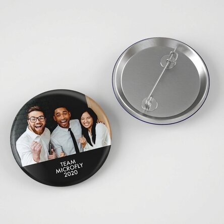 Individuell gestalteter Button mit Foto und Text