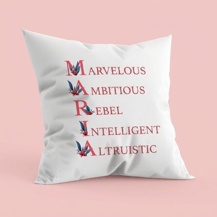 Personalisiertes Kissen mit Schriftzug – Maria