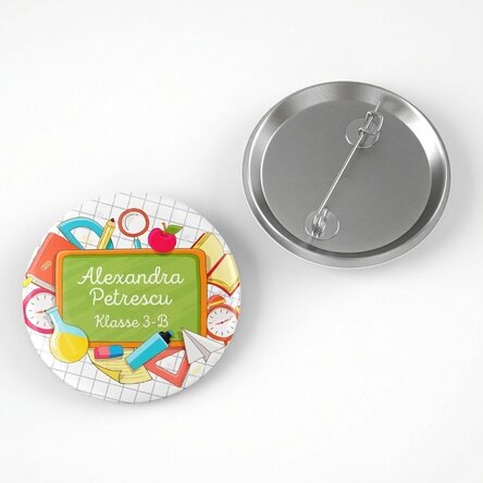Personalisiertes Button mit Text – Schule