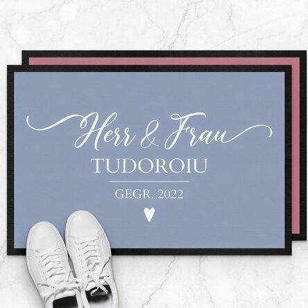 Individuell gestaltete Eingangsmatte mit Schriftzug – Mr and mrs