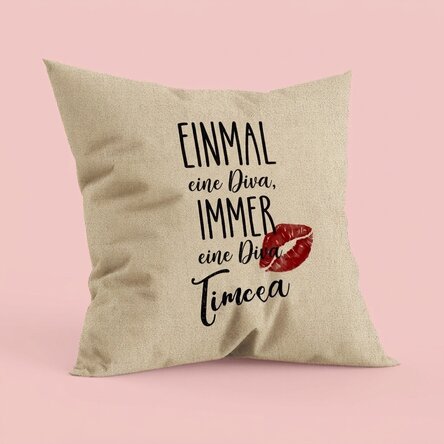 Personalisiertes Kissen mit Text – Diva – In