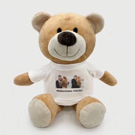 Außerdem ein personalisiertes Teddybärchen mit zwei Fotos und einem Text