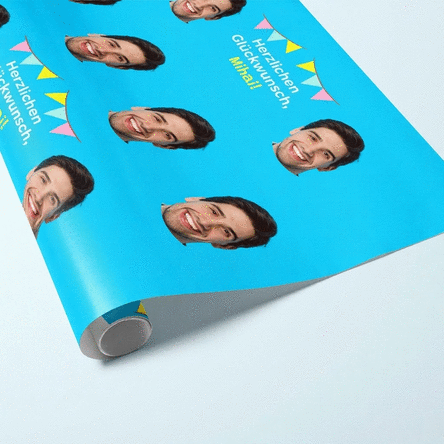 Individuell gestaltetes Geschenkpapier mit einem Foto und einer Botschaft