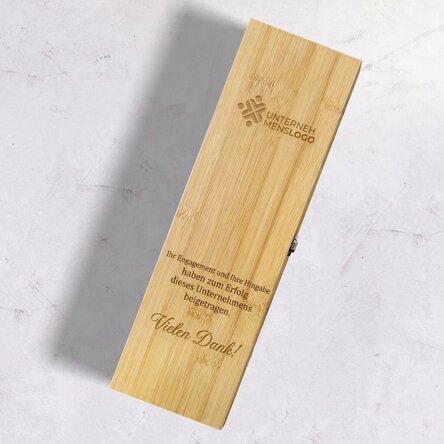 Weinkiste aus Bambus mit Zubehör, individuell gestaltet mit Logo und Text