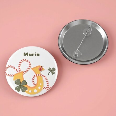 Personalisiertes Button mit Text
