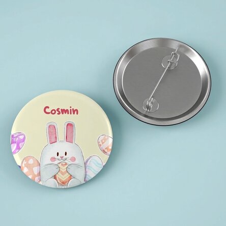 Personalisiertes Button mit Osterbotschaft – Hase
