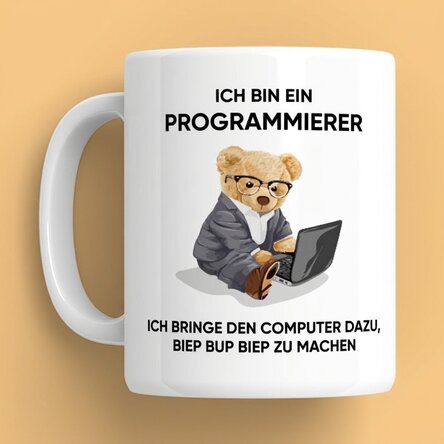 Personalisierte Tasse mit Aufdruck – „I am a programmer“