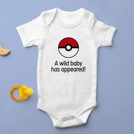 Personalisierter Baby-Body mit Aufdruck – Pokeball