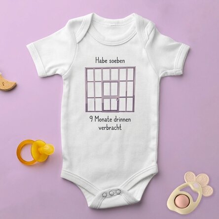 Personalisierter Baby-Body mit Aufdruck – 9 Monate
