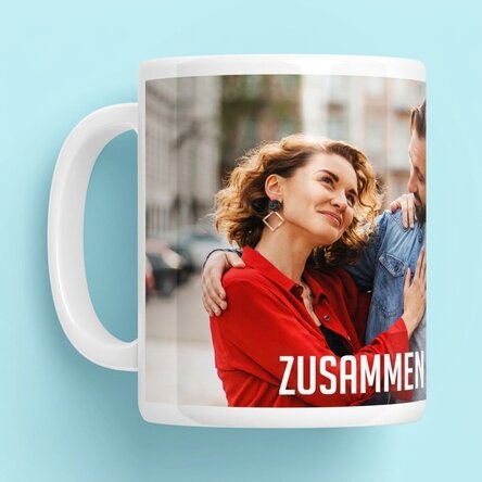 Personalisierte Tasse mit einem Querformat-Foto und Text