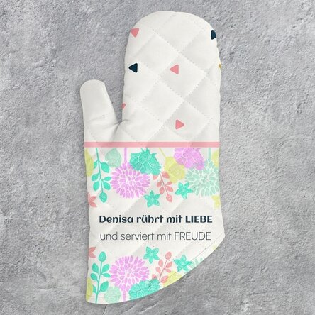 Personalisierter Küchenhandschuh mit Schriftzug – „Mixed with love“
