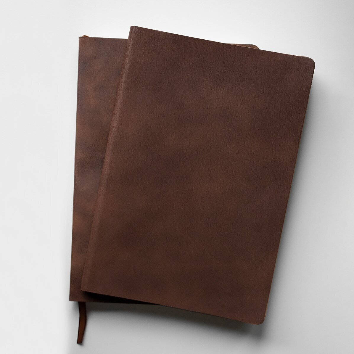 Personalisierter Leder-Terminkalender mit Schriftzug – Floral