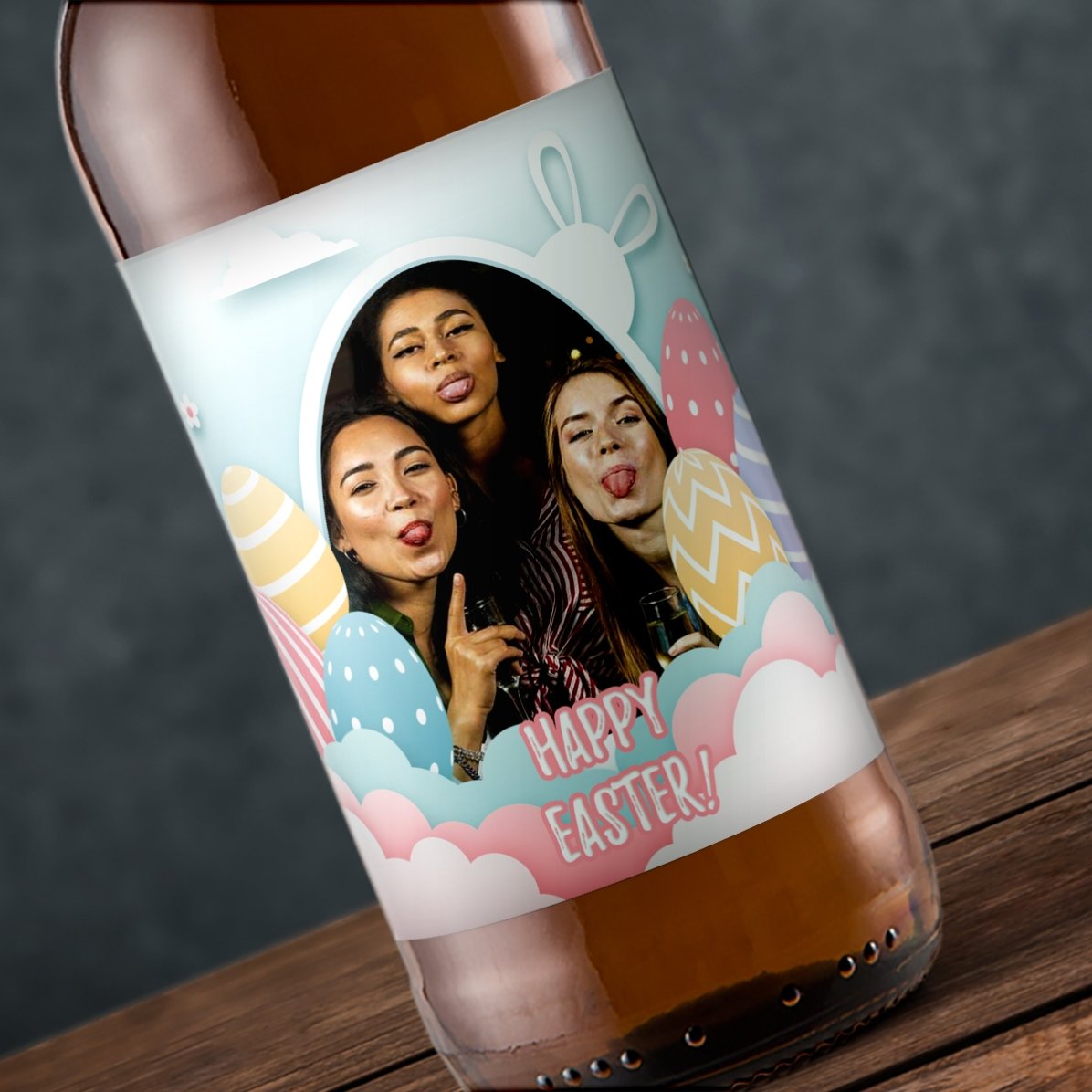 Individuell gestaltetes Bier mit Foto – Frohe Ostern!