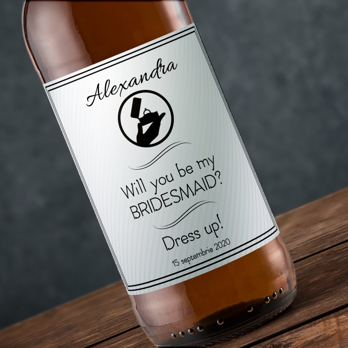 Bier mit individueller Aufschrift – „Willst du meine Brautjungfer sein?“