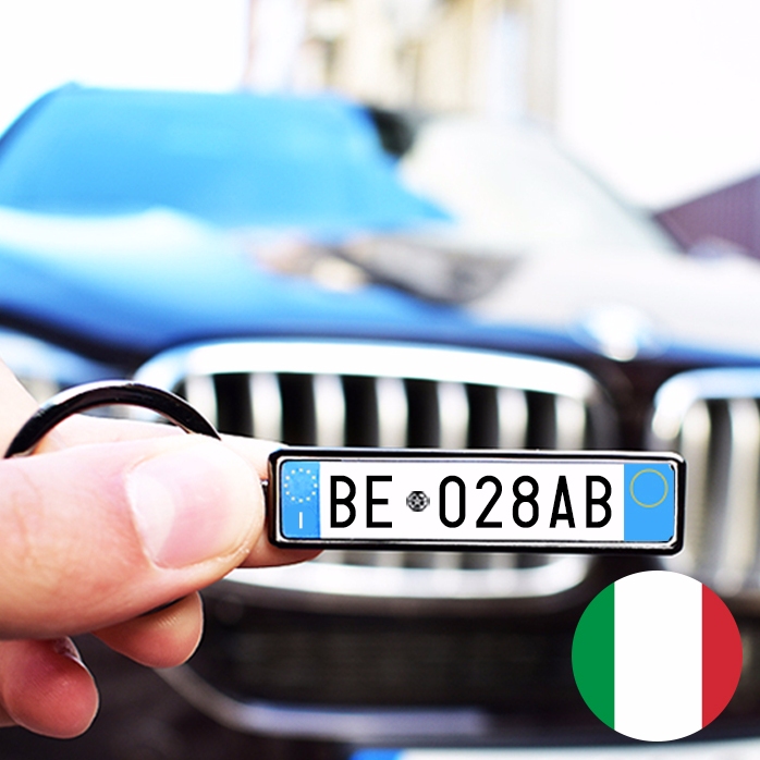 Personalisierter Schlüsselanhänger mit Kfz-Kennzeichen aus Italien