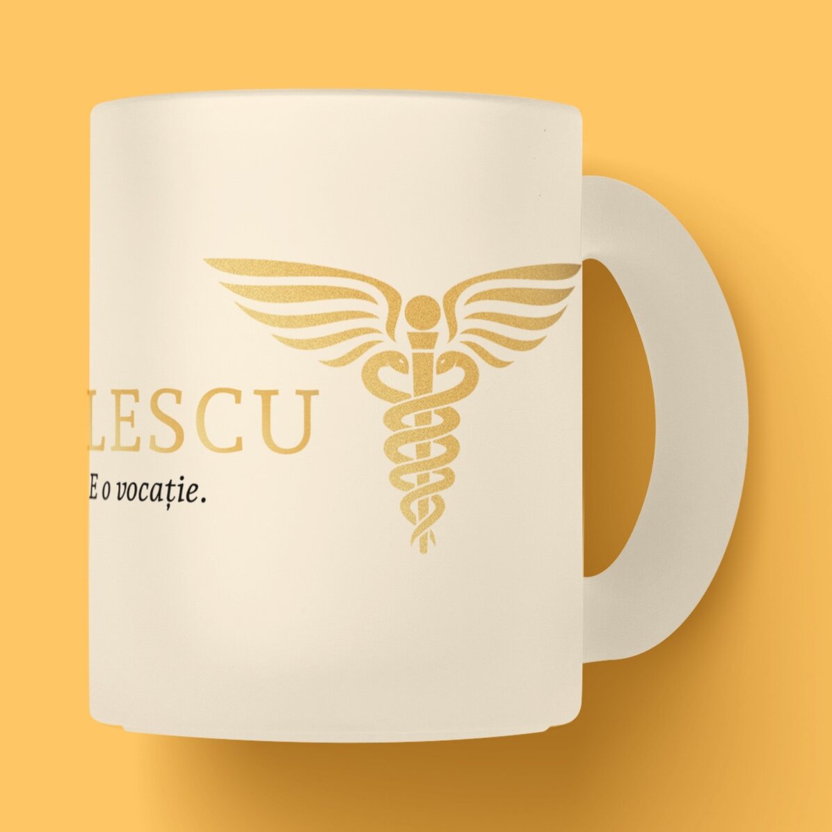 Personalisierte Tasse mit Text – Golden Doctor