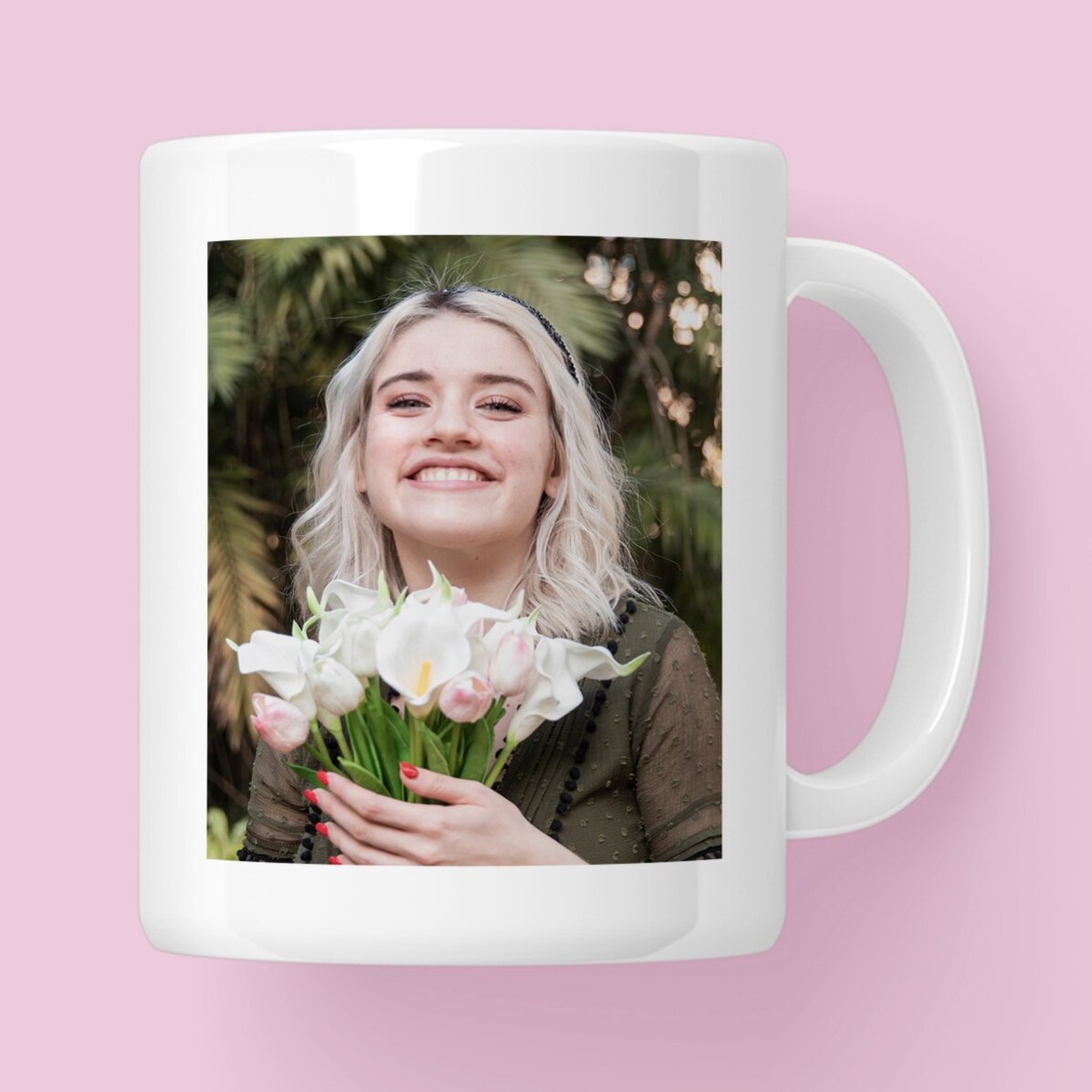 Personalisierte Tasse mit Initiale, Namen und Foto
