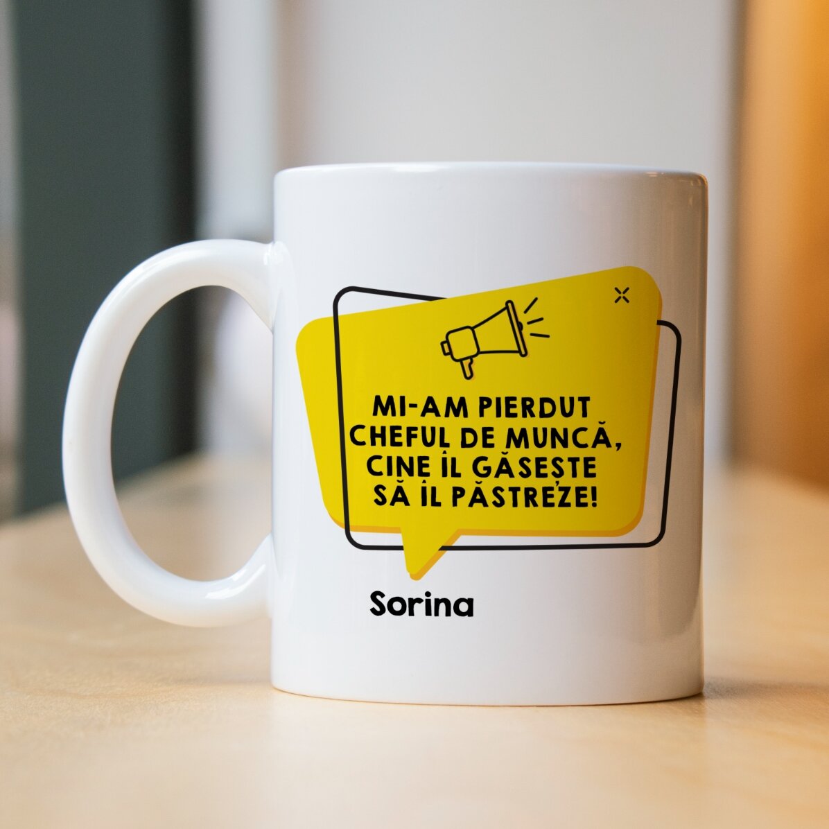Personalisierte Tasse mit Text – Anzeige