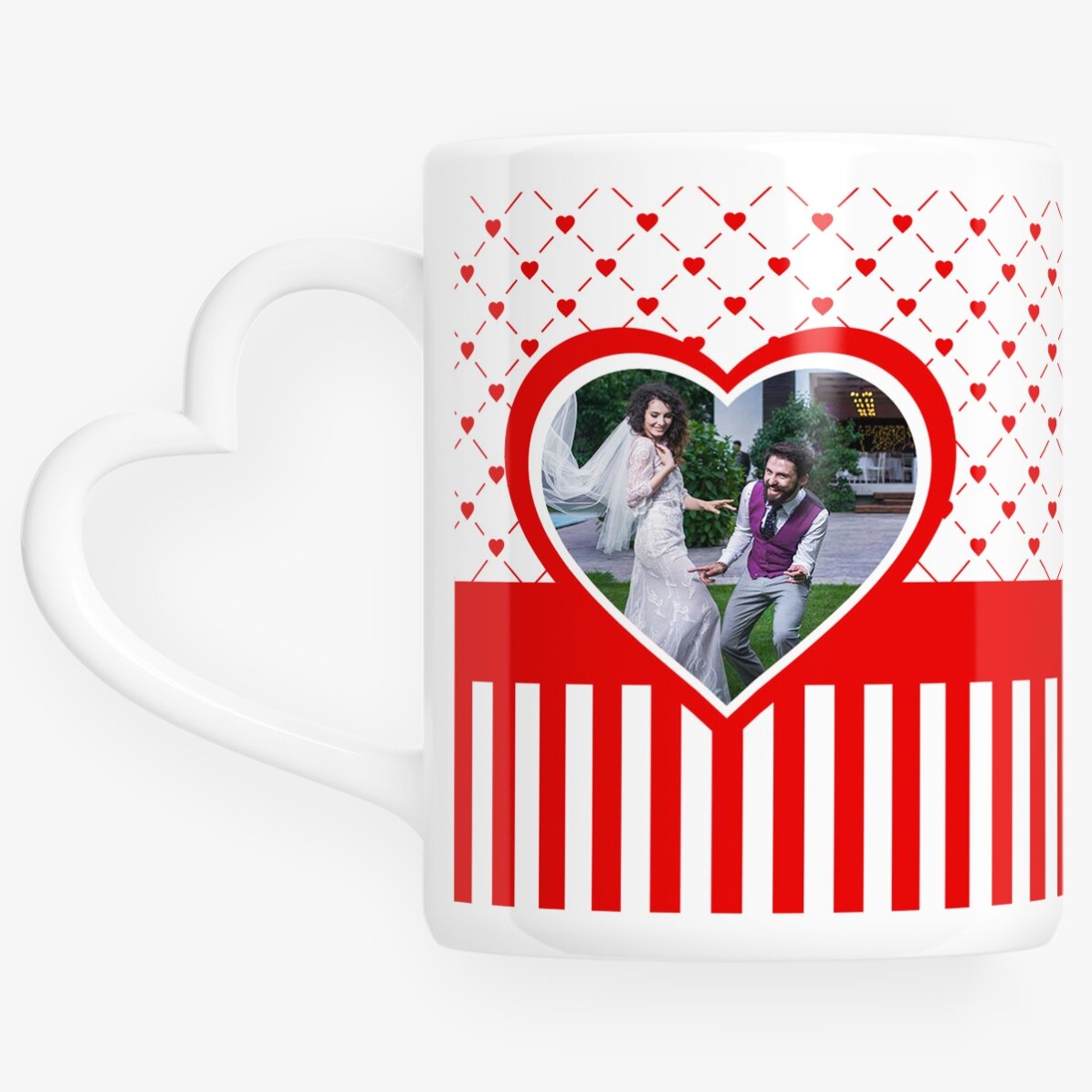 Personalisierte Tasse #love mit Foto und Text – Modell mit herzförmigem Henkel
