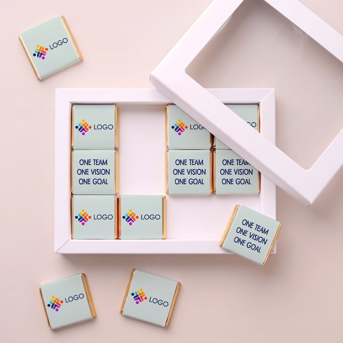 Geschenkbox mit 12 personalisierten Mini-Pralinen mit Logo und Botschaft