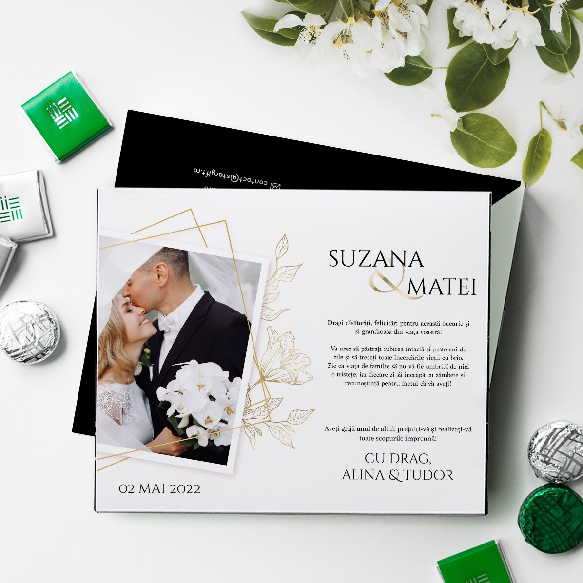 Personalisierte Pralinenschachtel mit einer Botschaft und einem Foto für das Brautpaar