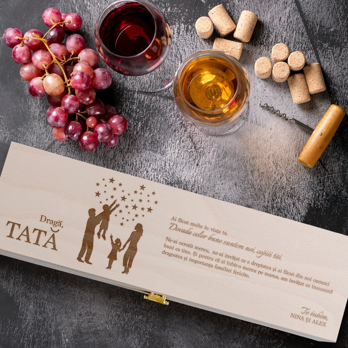 Personalisierte Weinkiste mit einer Botschaft für Papa – Silhouetten