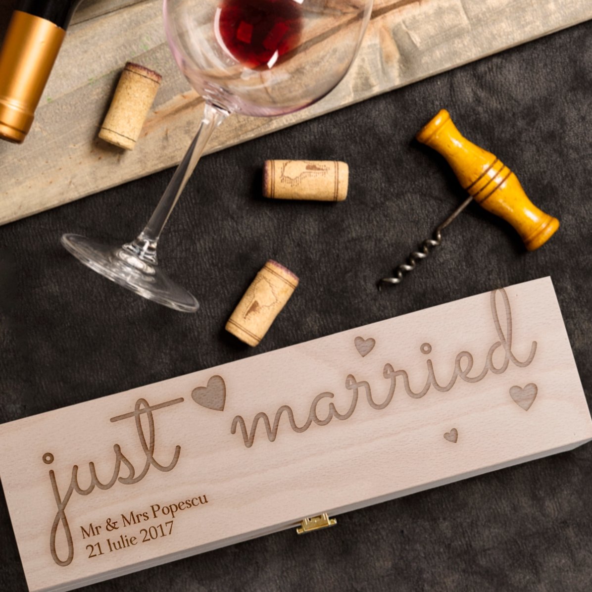 Personalisierte Weinkiste – „Just Married“