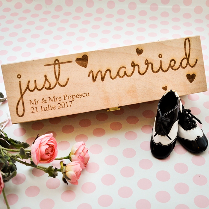 Personalisierte Weinkiste – „Just Married“