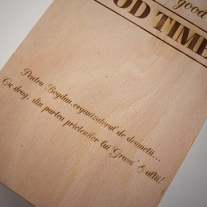 Personalisierte Weinkiste für zwei Flaschen – Good Friends, Good Wine, Good Times