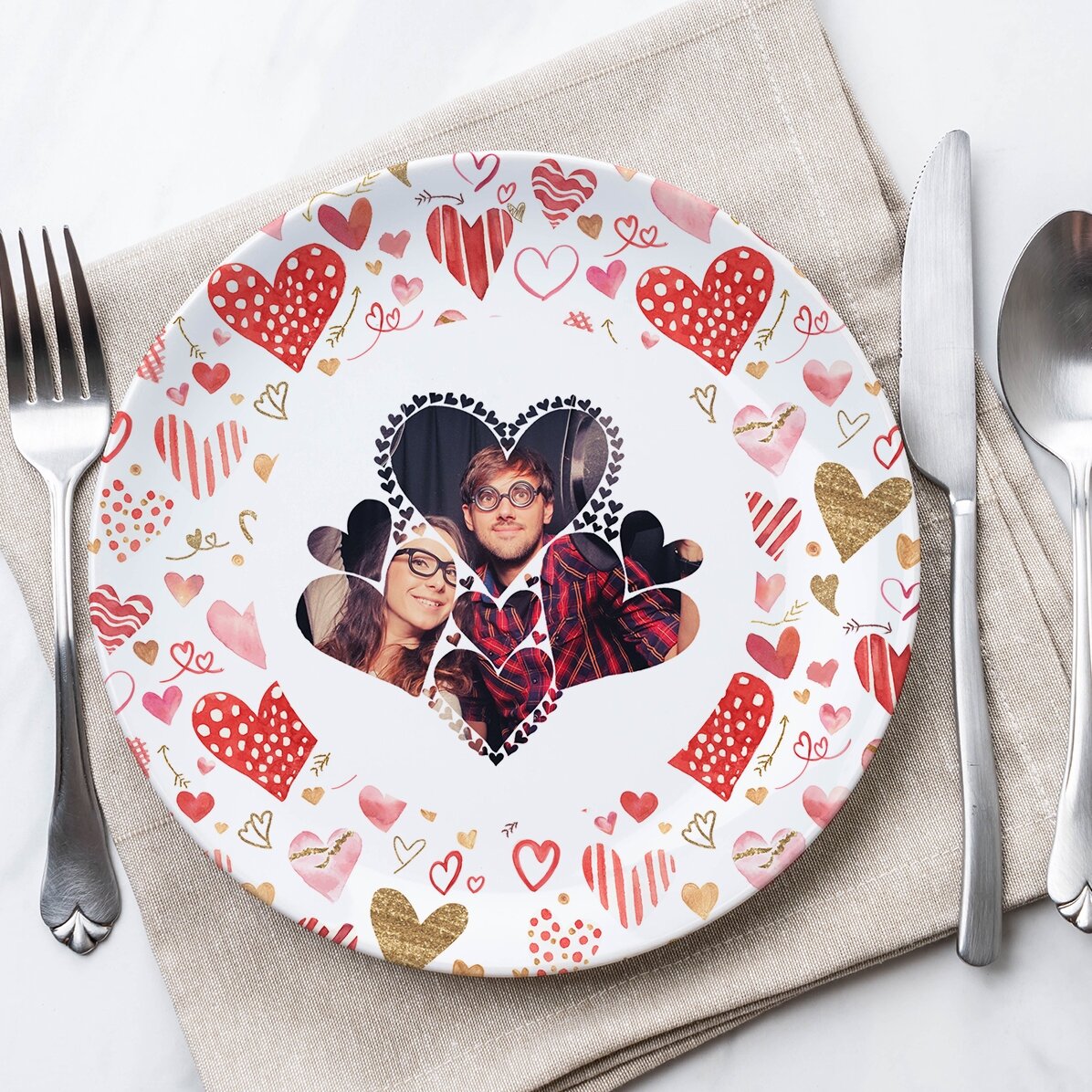 Personalisierter Teller mit einem Foto – Hearts