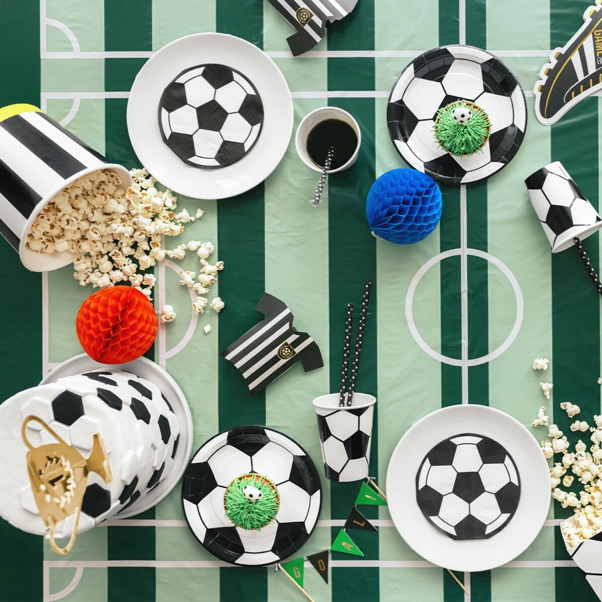 Tischdecke – Fußballplatz