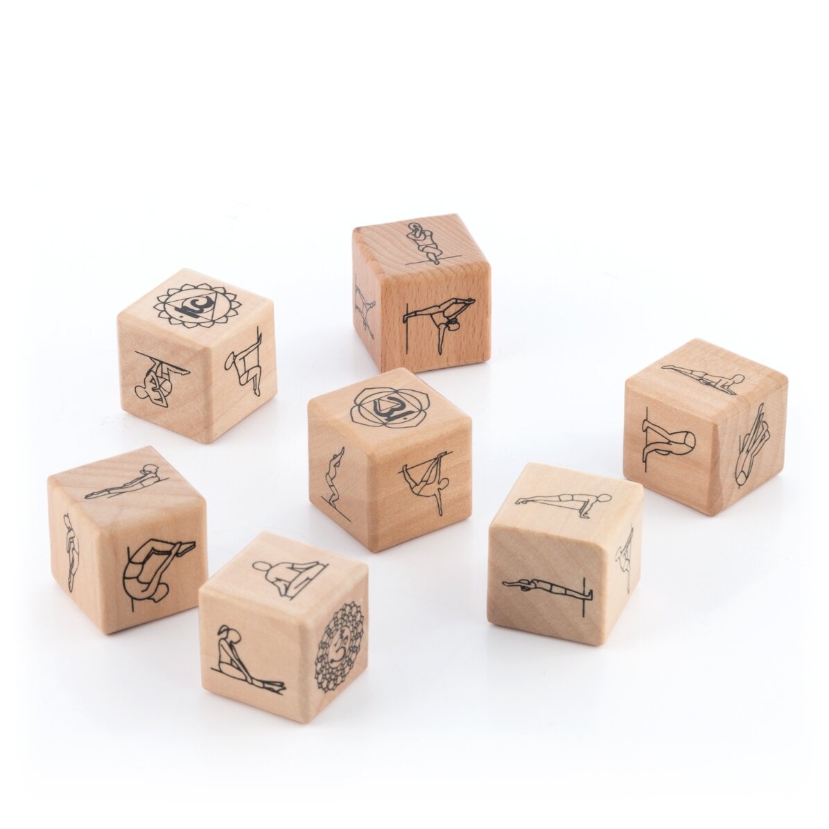 Yoga-Spiel mit 7 Holzwürfeln