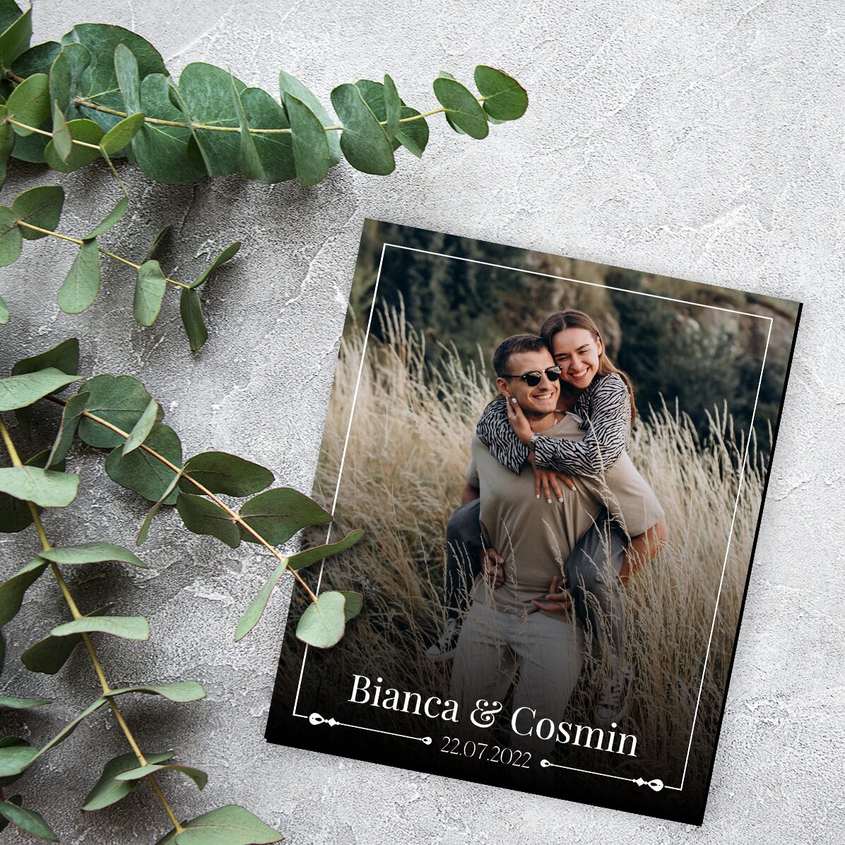 Individuell gestalteter Magnet (10 x 12 cm) mit Namen, Datum und Foto – Hochzeitsgeschenk