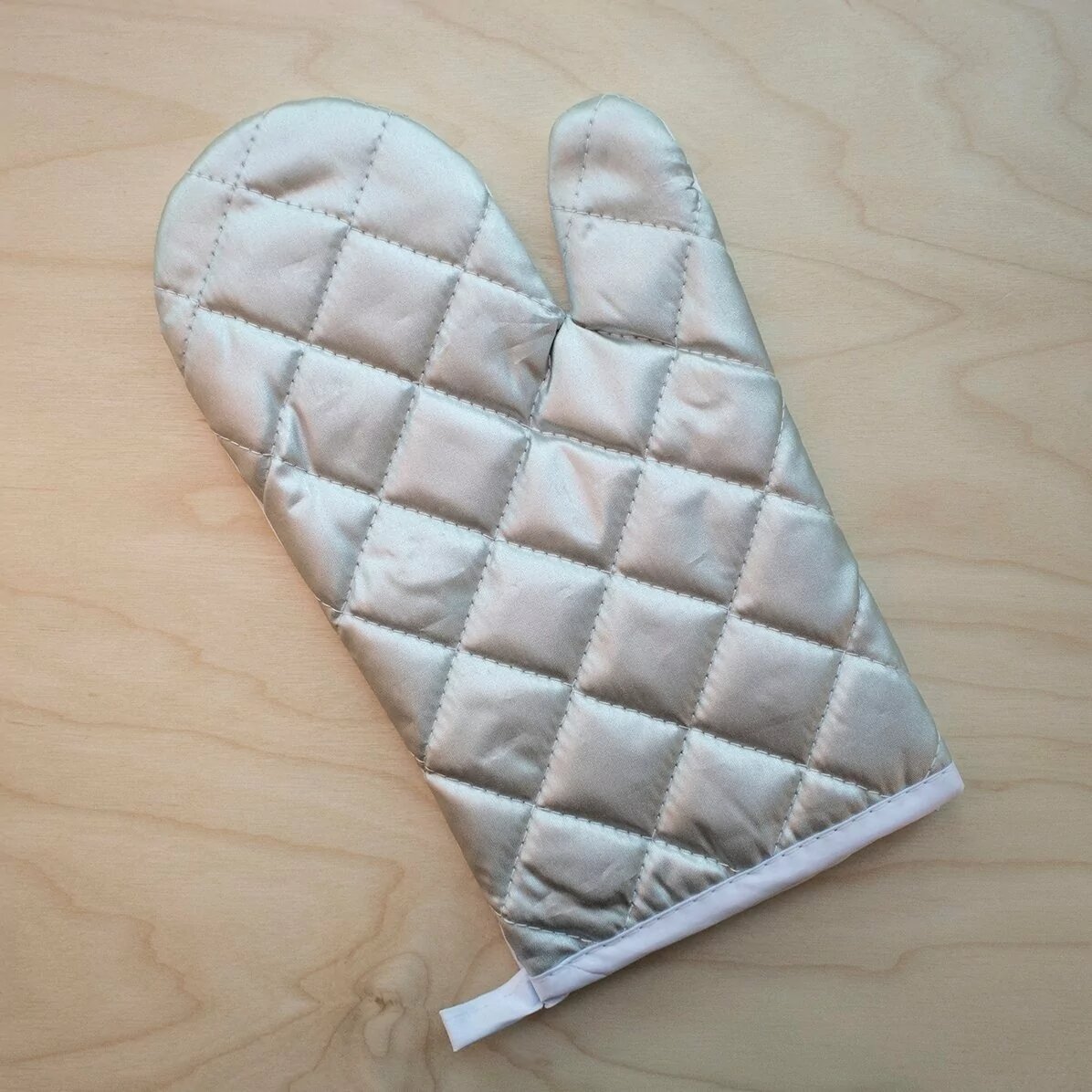 Personalisierter Küchenhandschuh mit Schriftzug – Mistletoe