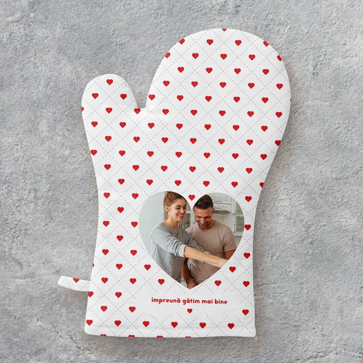 Personalisierter Küchenhandschuh mit Schriftzug – „Wir kochen gemeinsam“