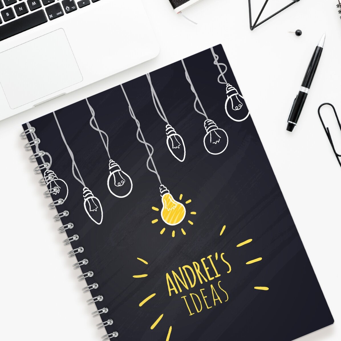 Personalisiertes Notizbuch – Bright Ideas