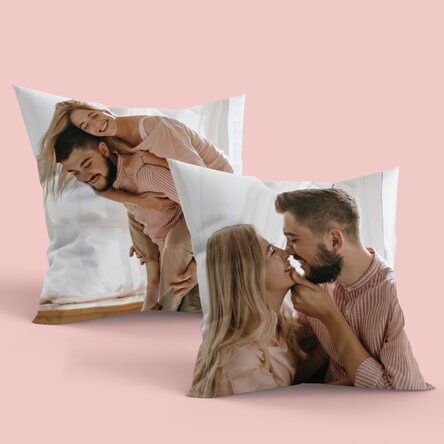 Personalisiertes Kissen mit 2 Fotos auf Vorder- und Rückseite