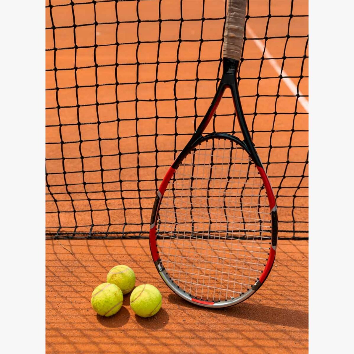 Poster „Rakete und Tennisbälle“