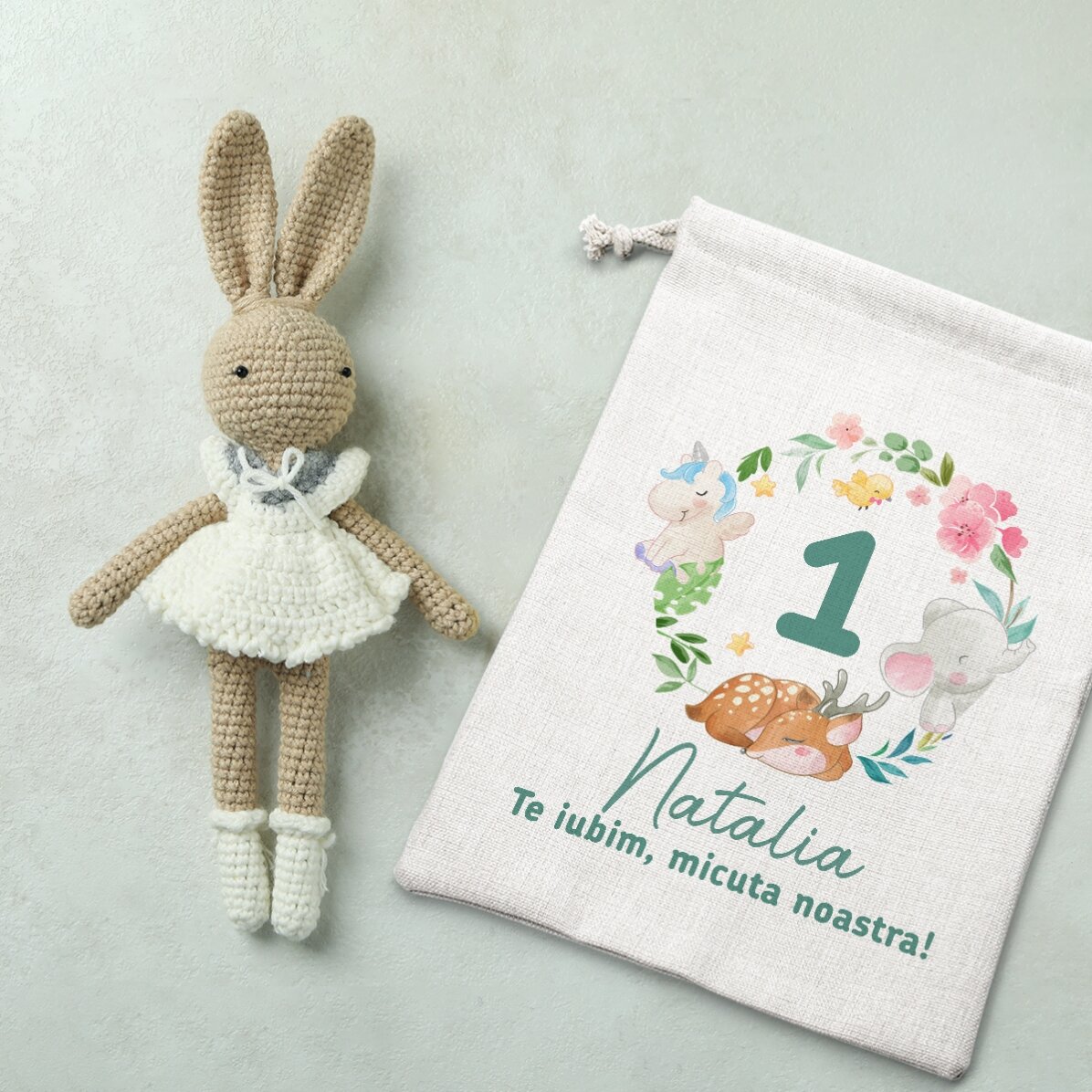 Kleiner Geschenksack mit individueller Beschriftung – „Happy birthday, little one!“