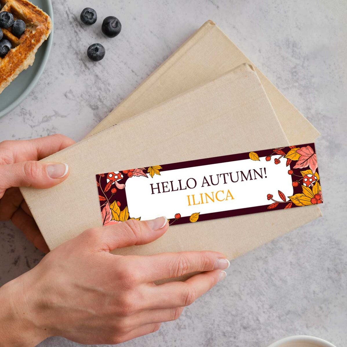 Personalisiertes Lesezeichen mit Botschaft – Hello Autumn!