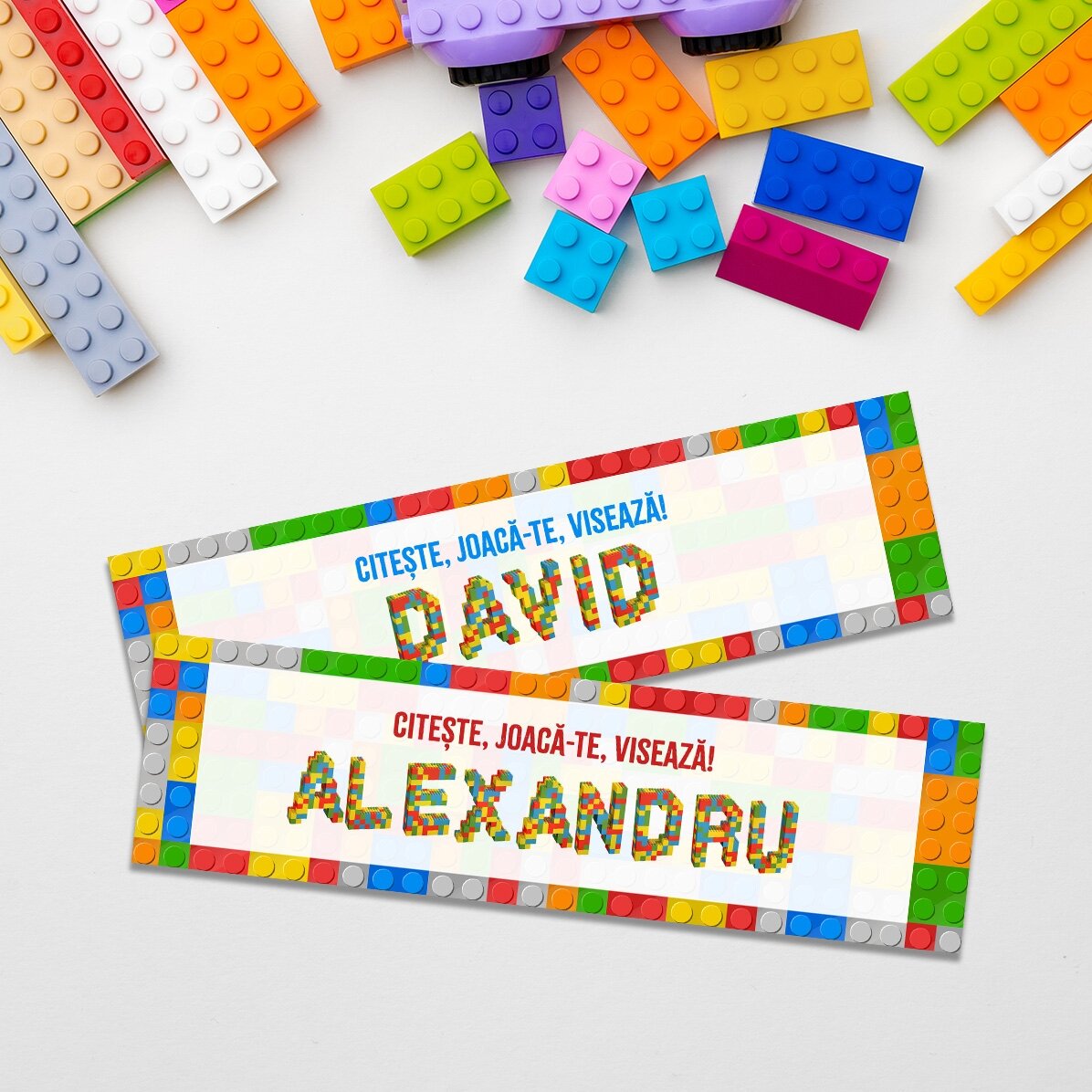 Personalisiertes Lesezeichen mit Text – Lego