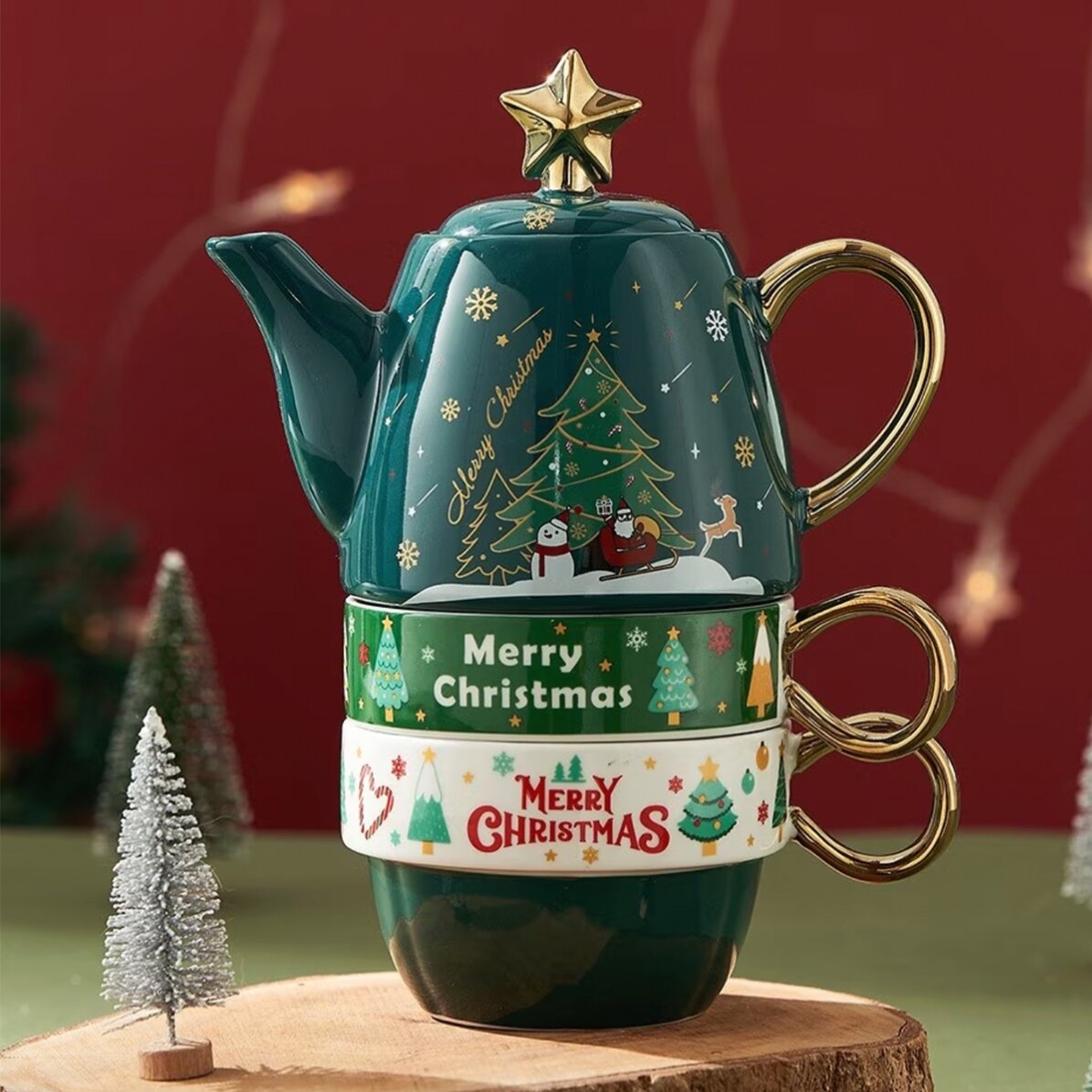 Weihnachts-Geschenkset mit 2 Tassen und einer Teekanne