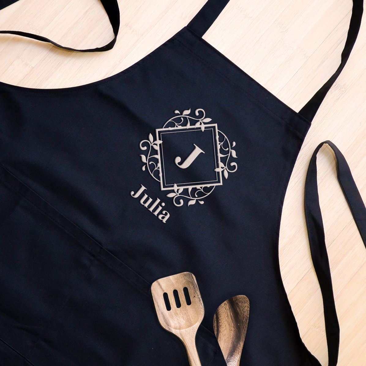 Individuell gestaltete Schürze mit Monogramm und Text – Leaves