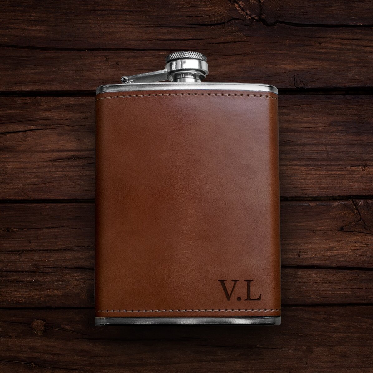 Personalisierte, mit Leder ummantelte Taschenflasche – mit deinen Initialen