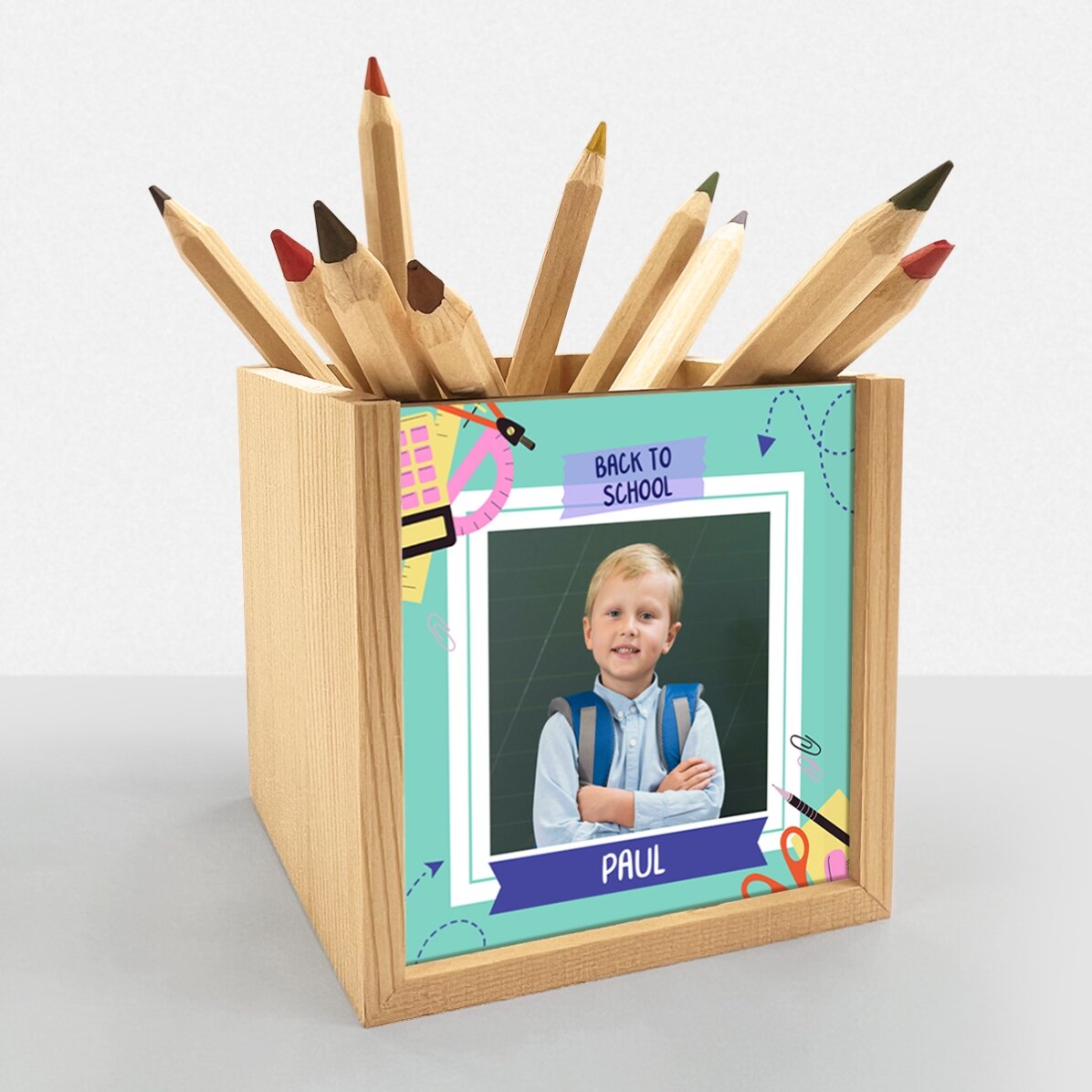 Individuell gestalteter Stifthalter mit Foto und Text – Back to School