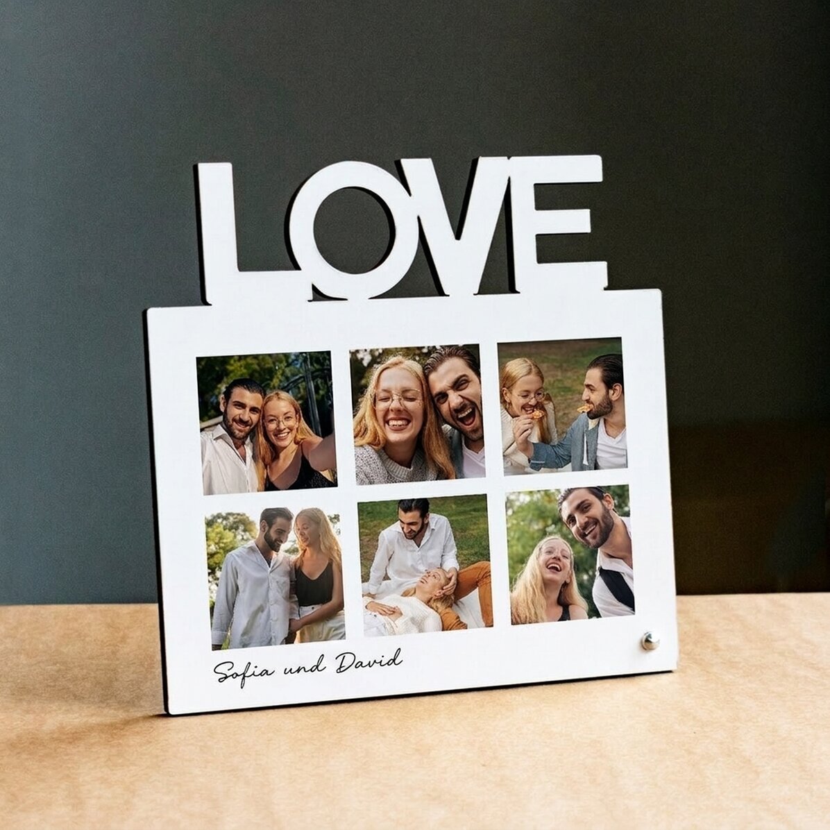 Personalisierter Fotorahmen für den Schreibtisch mit 6 Fotos und Text – Modell LOVE