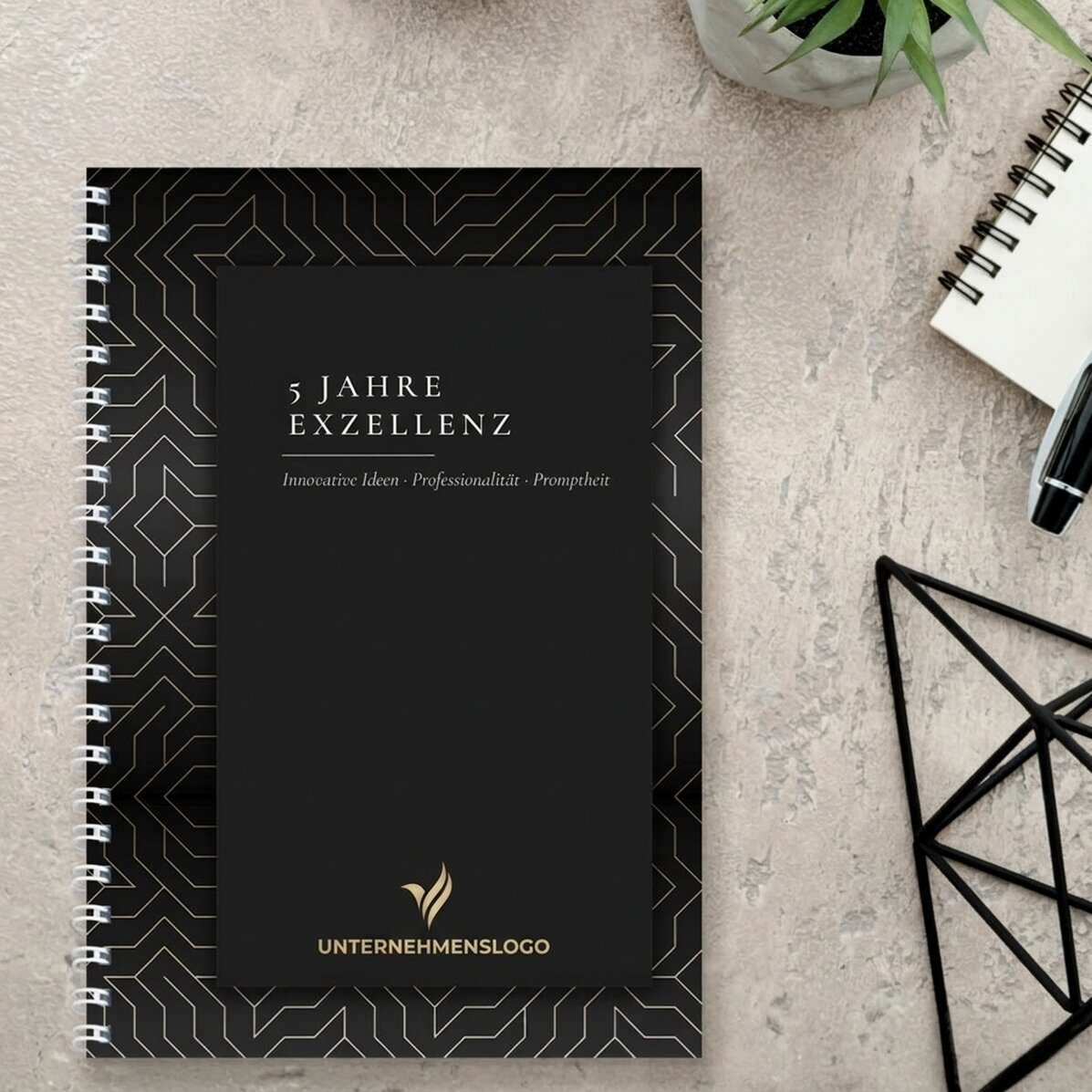 Personalisiertes Notizbuch mit Text – Markenjubiläum
