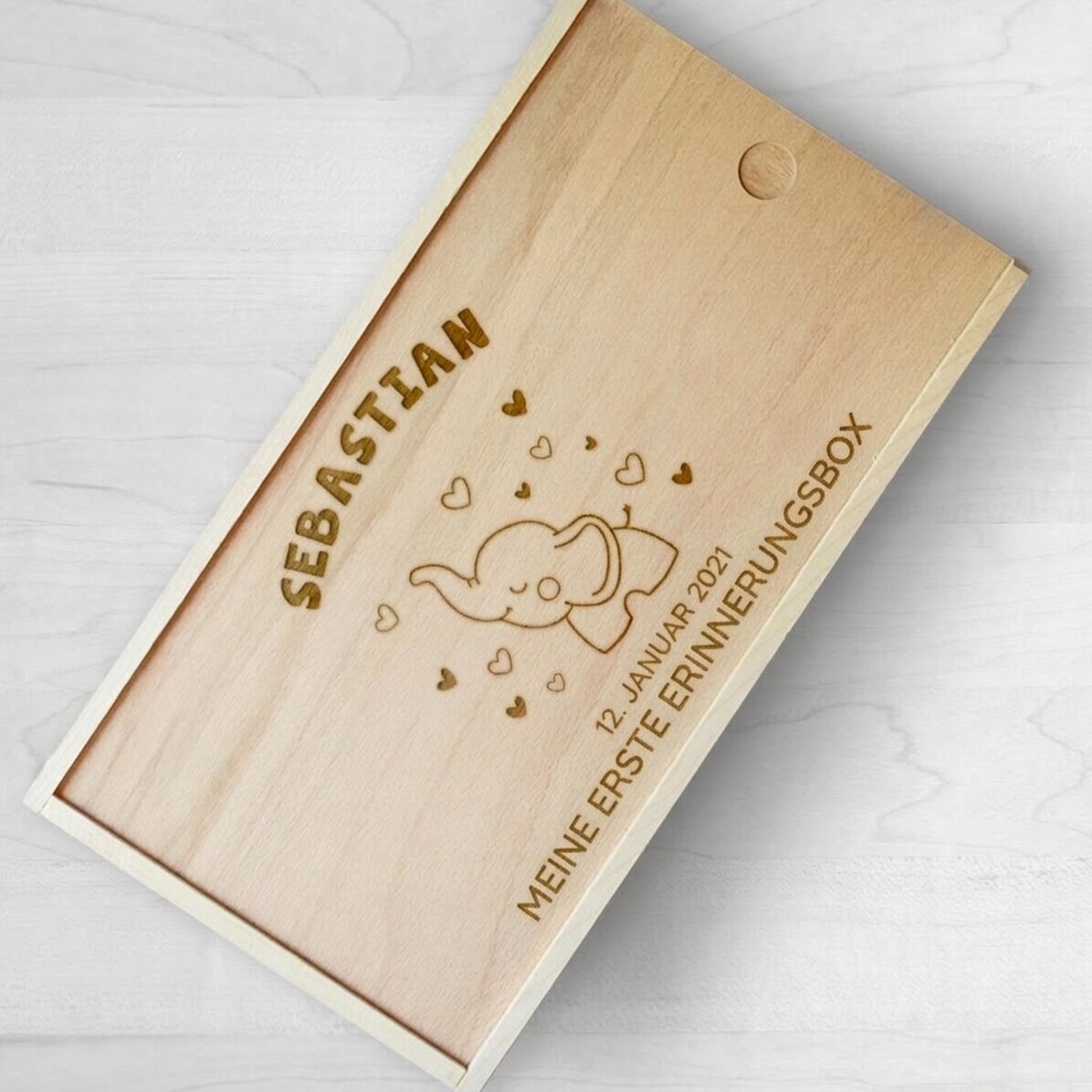 Personalisierte Geschenkbox aus Holz – Baby